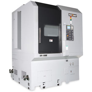 centro di tornitura CNC