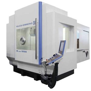 centro di lavoro CNC 5 assi