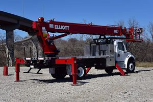 piattaforma telescopica montata su camion