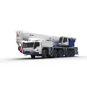 gru montata su camion 1