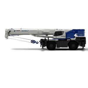 gru montata su camion