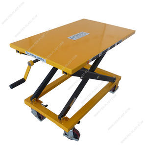 piattaforma elevatrice a forbice su ruota 1