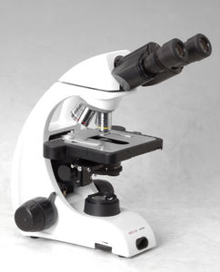 microscopio ottico