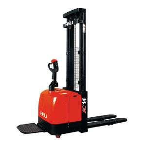 accatastatore elettrico