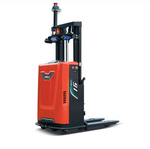 veicolo a guida automatica di trasferimento