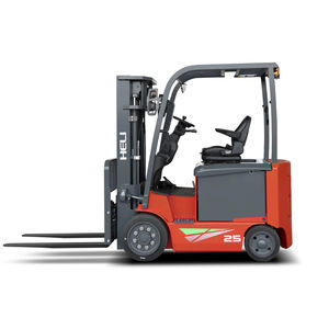 carrello elevatore elettrico 1