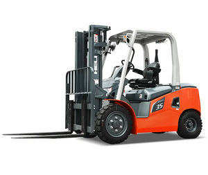 carrello elevatore a GPL 1