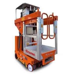 piattaforma a sfilo verticale semovente