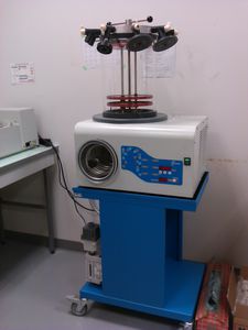 liofilizzatore da laboratorio