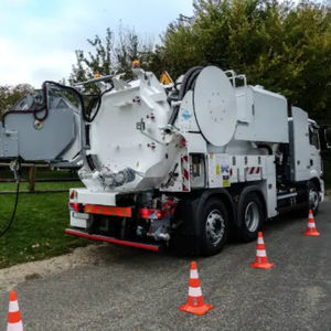 camion idropulitore
