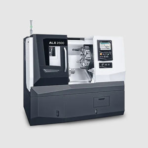 centro di tornitura CNC