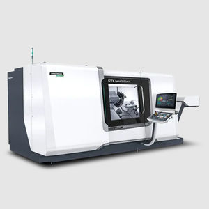 centro di tornitura CNC