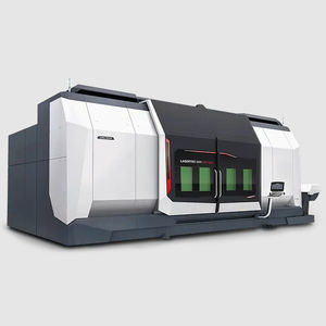 fresatrice CNC e macchina di fabbricazione additiva 5 assi