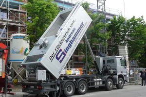 trasportatore per sottofondi su semi rimorchio