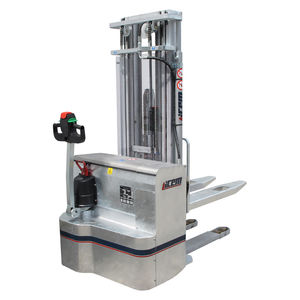 accatastatore elettrico