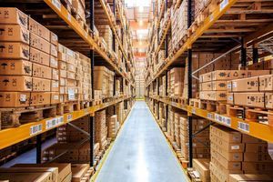 scaffalatura per magazzino di stoccaggio 1