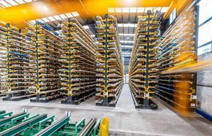 scaffalatura per magazzino di stoccaggio