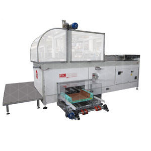 vassoiatrice controllata da PLC 1
