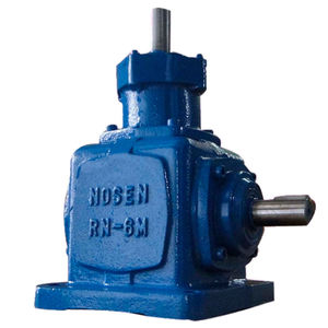 riduttore con coppia spiroconica 1