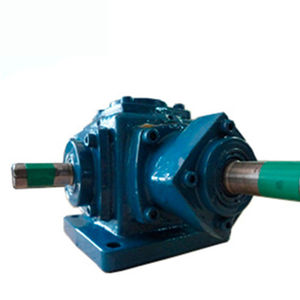 riduttore con coppia spiroconica