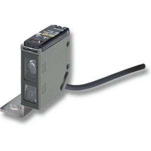 sensore fotoelettrico con soppressione di sfondo 1