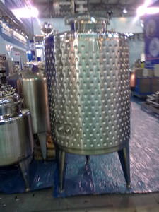 serbatoio in acciaio inossidabile 1