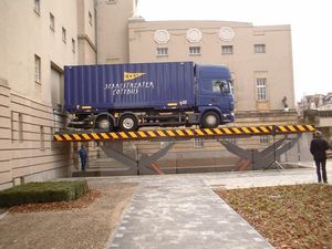 piattaforma elevatrice a forbice fissa