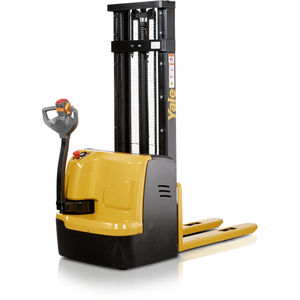 accatastatore elettrico