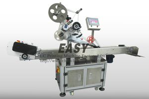 macchina di etichettatura automatica