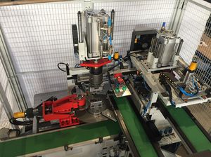 linea di produzione per profilati