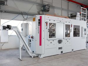 cella robotizzata di sbavatura