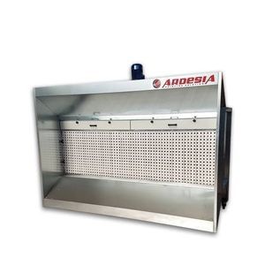 cabina di verniciatura aperta