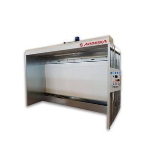 cabina di verniciatura aperta