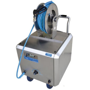 pulitrice elettrica / ad acqua fredda / ad acqua calda / mobile