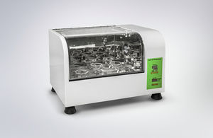 incubatore con agitazione