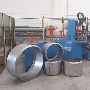 flangiatrice bordatrice automatica