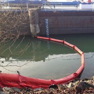 barriera anti-inquinamento per olio