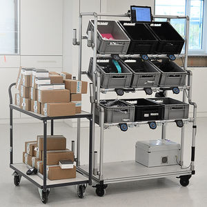 carrello per preparazione di ordini