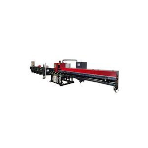 macchina da taglio laser 1