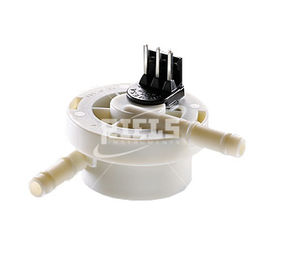 misuratore di portata a turbina / per liquidi / in plastica