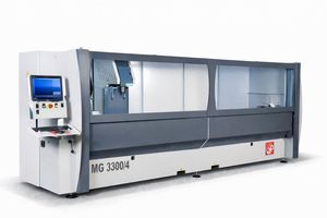 centro di lavoro CNC 4 assi
