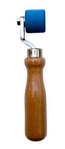 rullo di pressione con manico in legno
