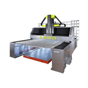 centro di lavoro CNC 3 assi