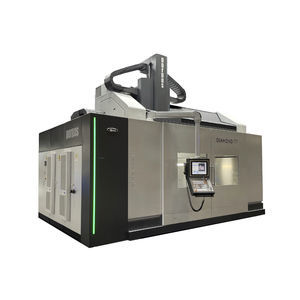 centro di lavoro CNC 5 assi