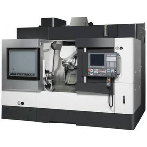 centro di tornitura-fresatura CNC