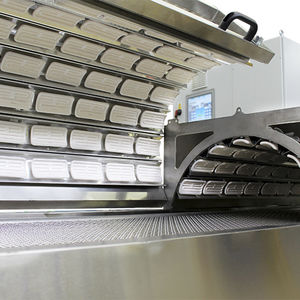forno a nastro trasportatore
