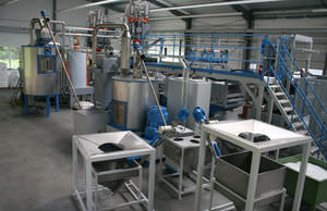 cristallizzatore per materie plastiche
