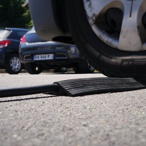 protezione per cavi per il passaggio di veicoli 1