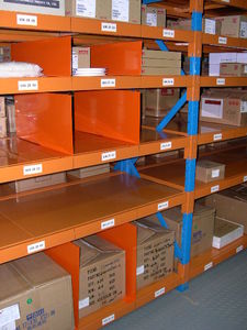 scaffalatura per magazzino di stoccaggio 1
