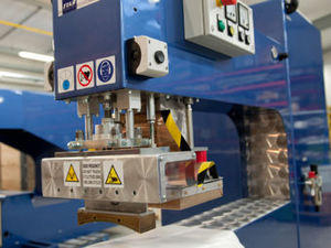 macchina saldatrice laser a fibra